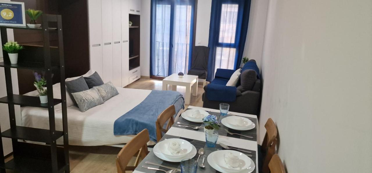 Estudio En Centro De Alicante Apartment ภายนอก รูปภาพ